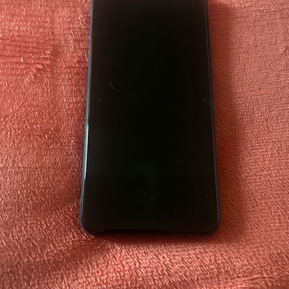 Blu Phone - Picture 3 of 8